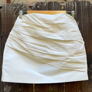 H&M a circular design story studio white mini skirt size 8